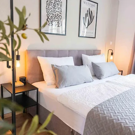 C&s Living I I Balkon I Kueche I Stellplatz * Hardheim